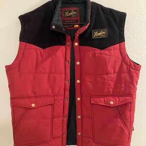 Howler Brothers Men Puffer Rounder Vest Size Large Corduroy Snap Ranch Western